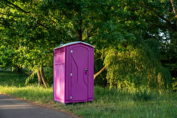 Porta potty delivery and setup in West Union, IA